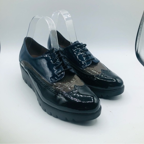 Wonder  navy and blue patten leather platform loafers‎ size 7-7.5 39 euro size39 - Picture 1 of 14